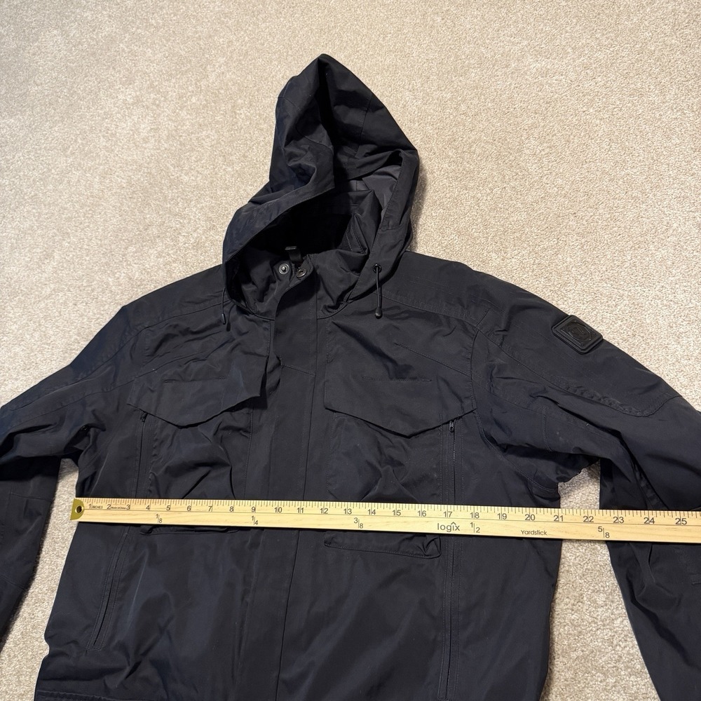 Mens Lululemon Wet Coast Jacket Size Small Black Sealed Seams Rain Jacket EUC - Picture 3 of 11